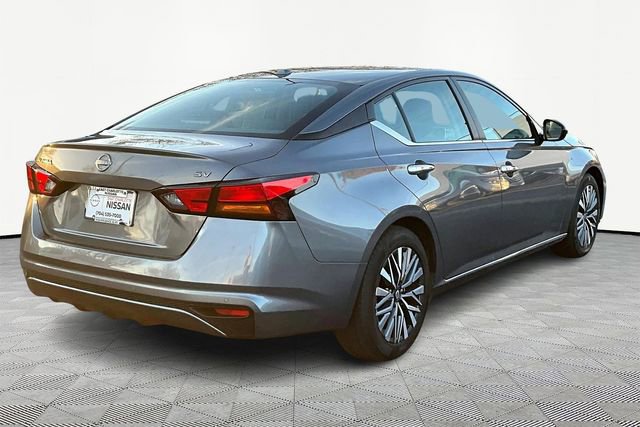 Used 2024 Nissan Altima 2.5 SV image 5