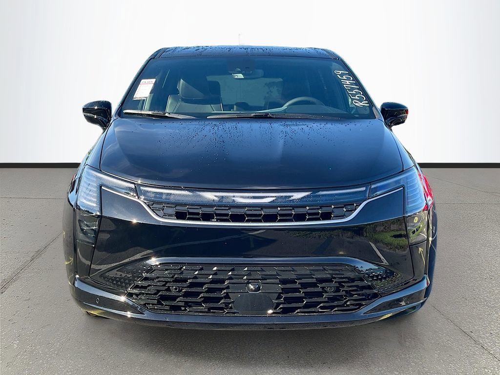 New 2027 Chrysler Pacifica Limited FWD image 2
