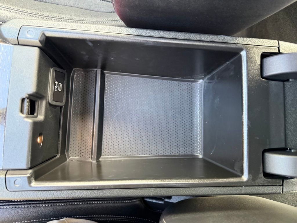 Used 2022 BMW 330i Sedan w/ Premium Package image 24