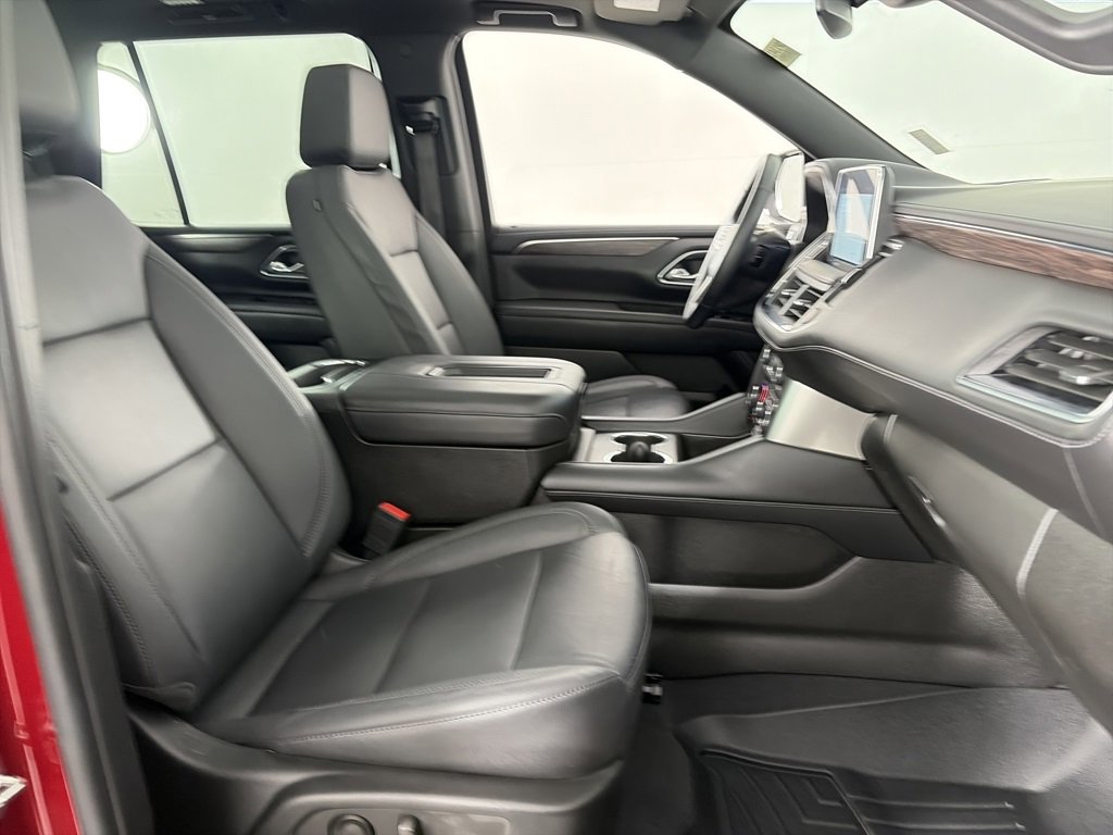 Used 2023 Chevrolet Tahoe Z71 w/ Off-Road Capability Package image 32