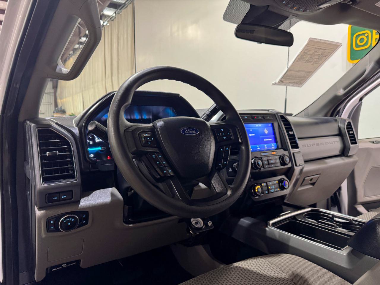 Used 2022 Ford F250 XLT w/ XLT Value Package AWD/4WD image 10