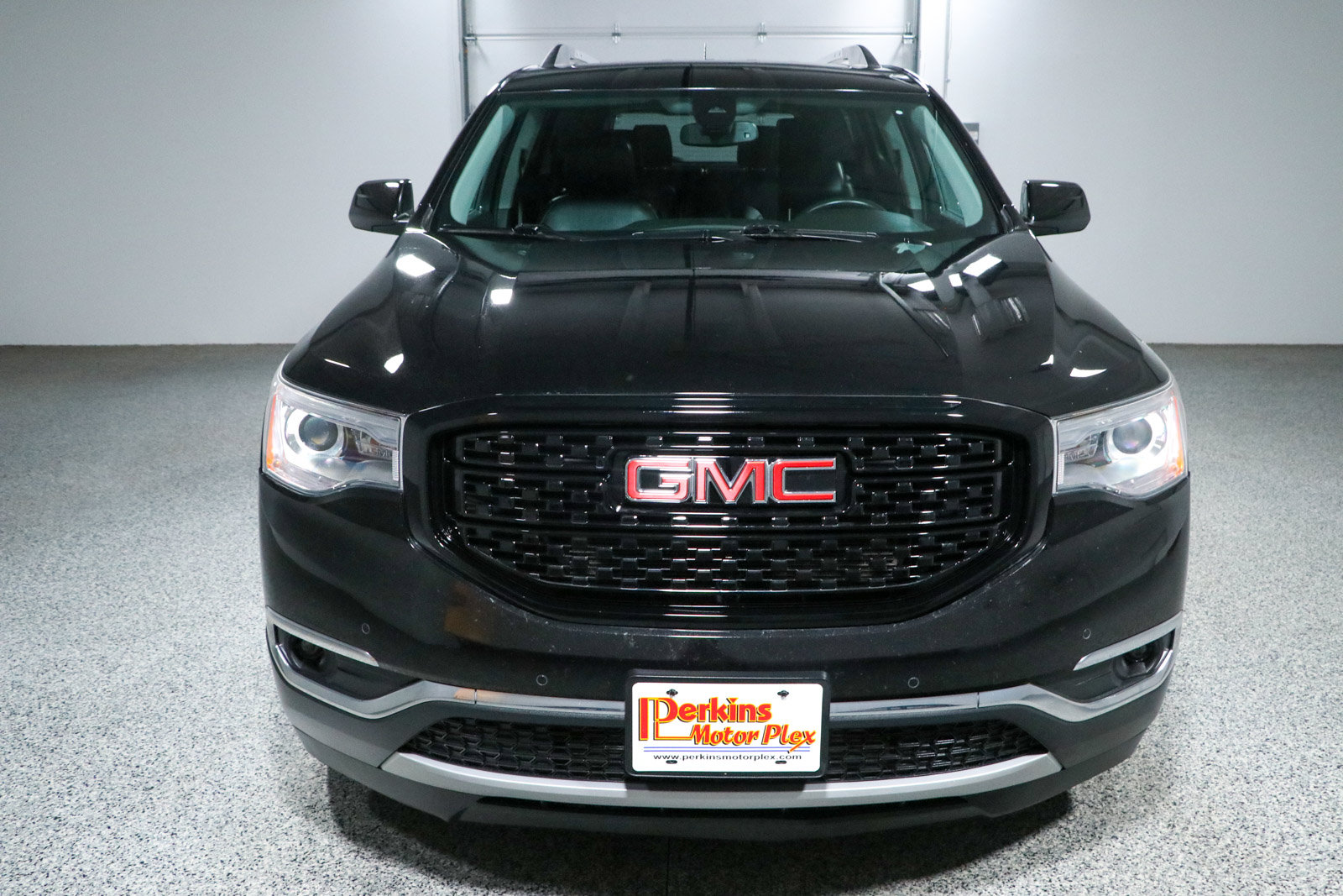 Used 2018 GMC Acadia SLT FWD image 4
