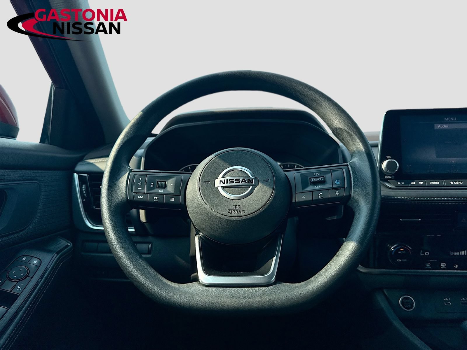 Used 2021 Nissan Rogue SV FWD image 29