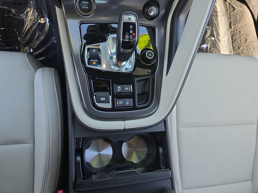 Certified 2024 Jaguar F-TYPE Coupe AWD image 23