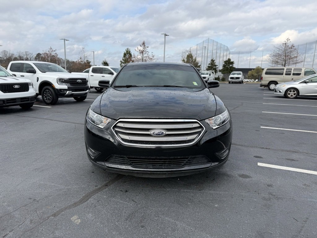 Used 2015 Ford Taurus SEL w/ Equipment Group 201A image 2