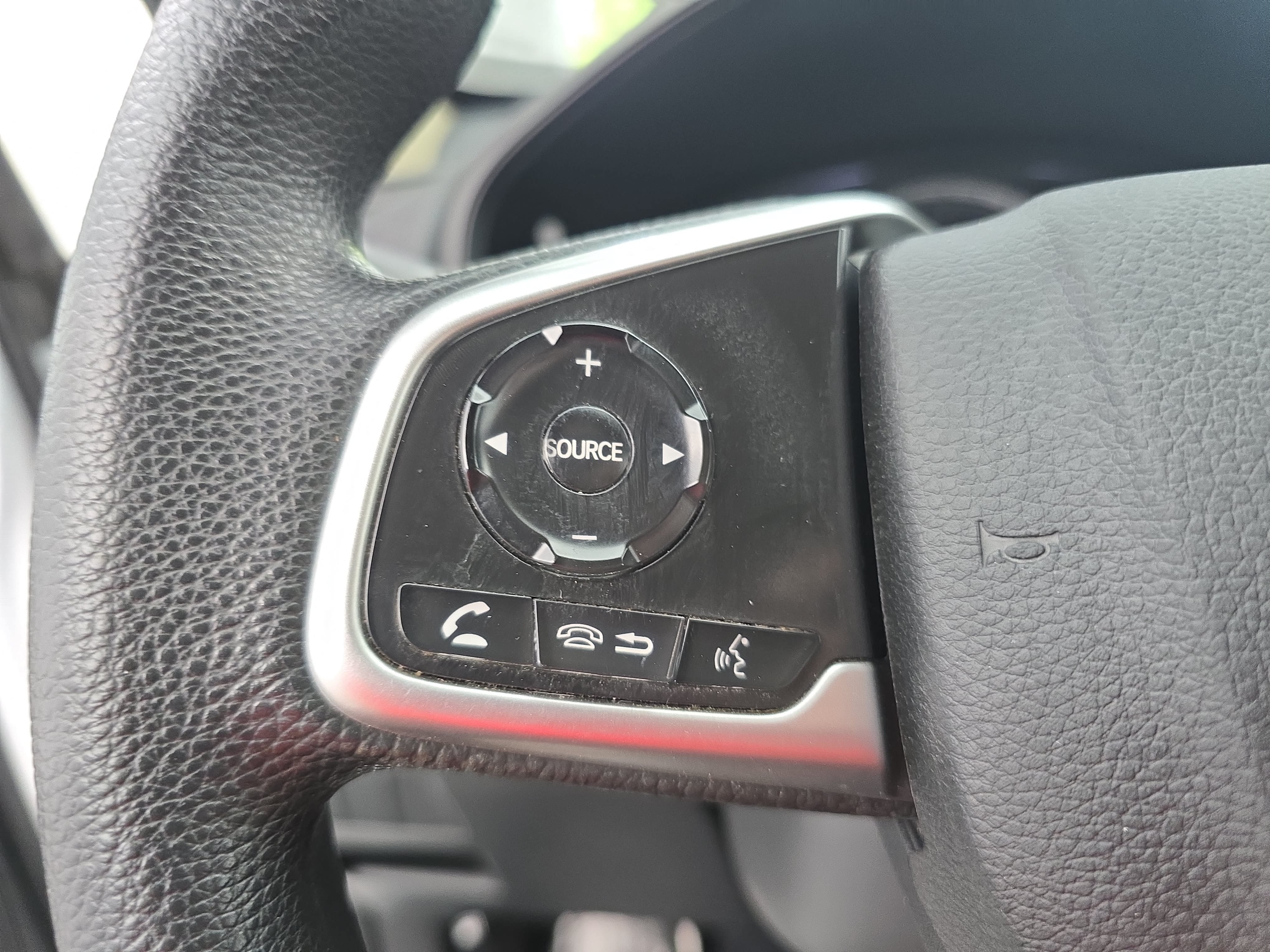 Used 2019 Honda CR-V LX image 16