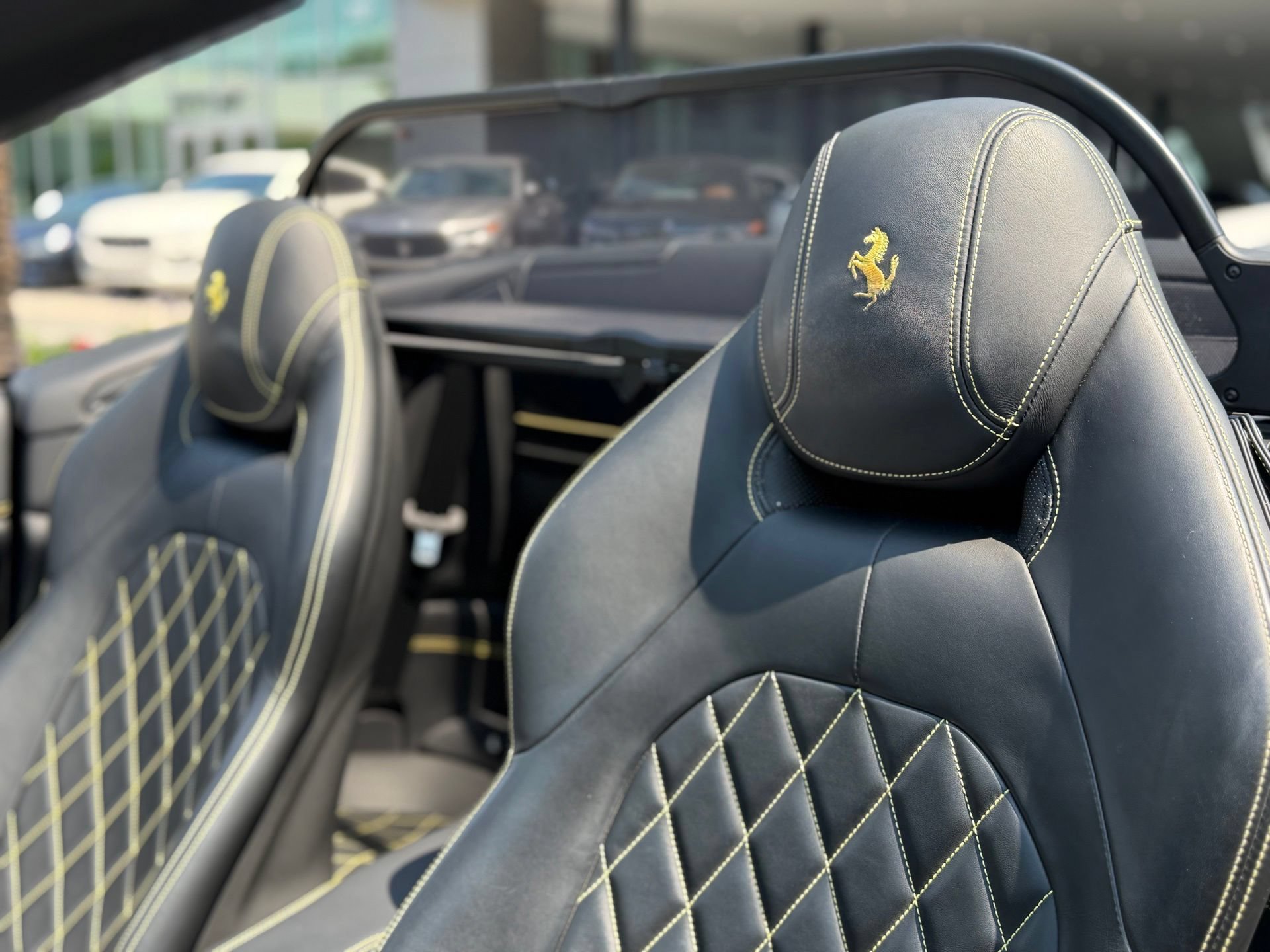 Used 2016 Ferrari California T RWD image 28