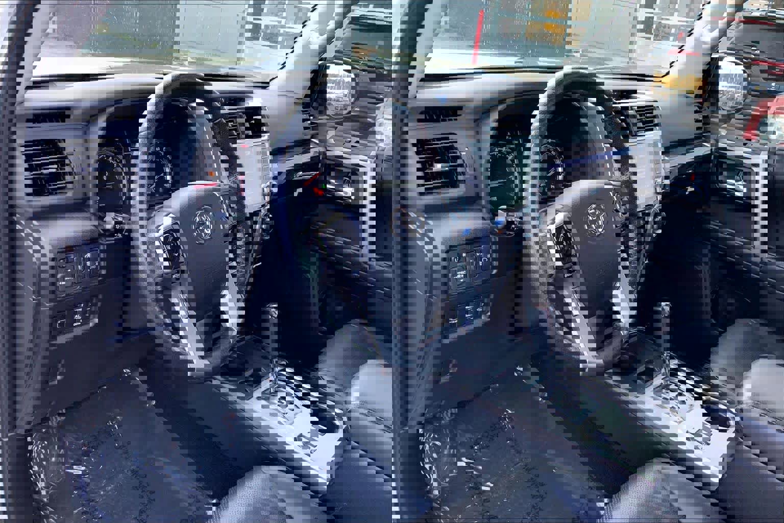 Used 2023 Toyota 4Runner Limited image 17