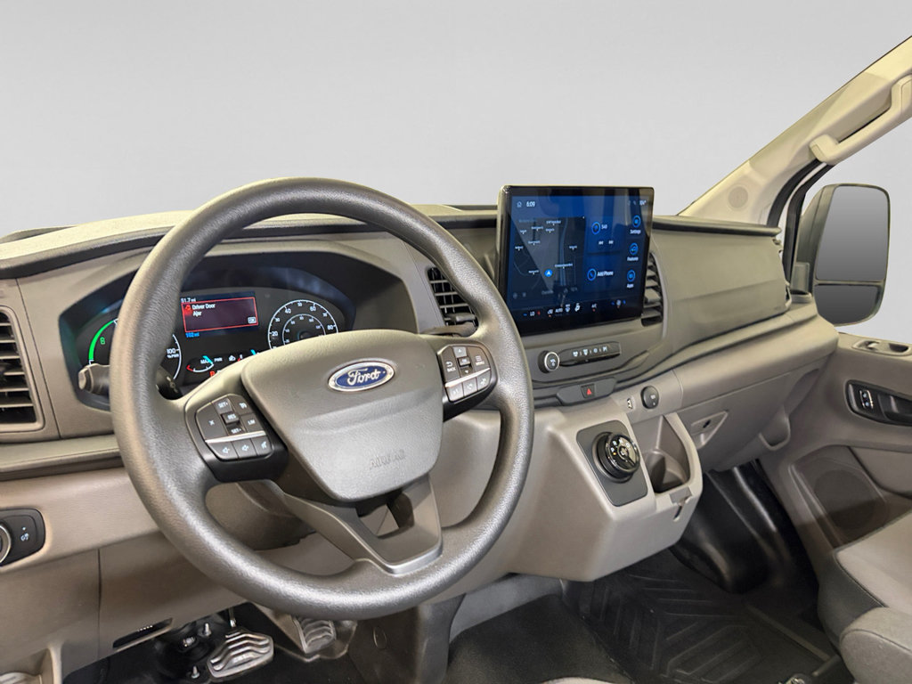 Used 2024 Ford E-Transit Low Roof RWD image 20