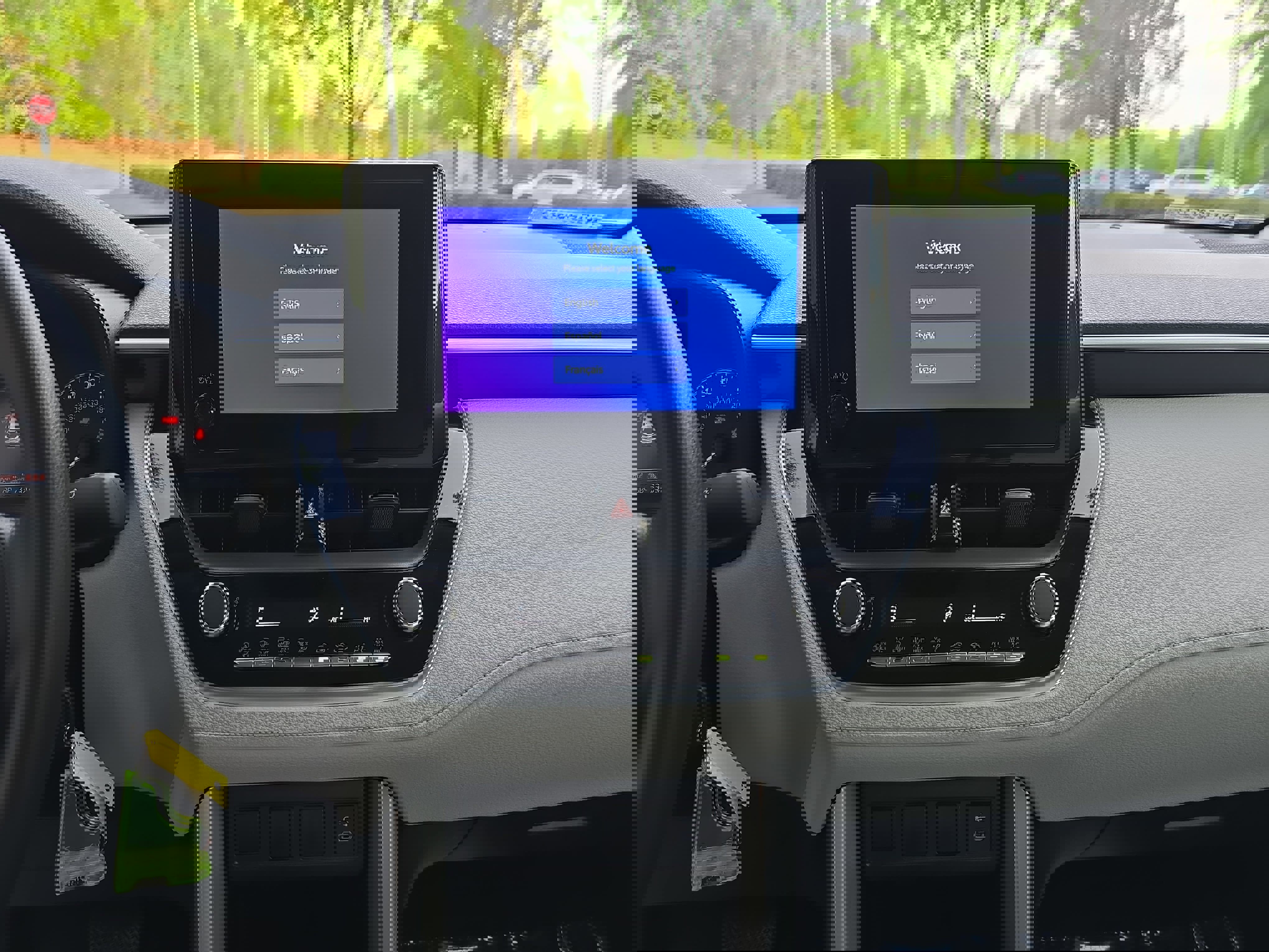 Used 2025 Toyota Corolla Cross L FWD image 19