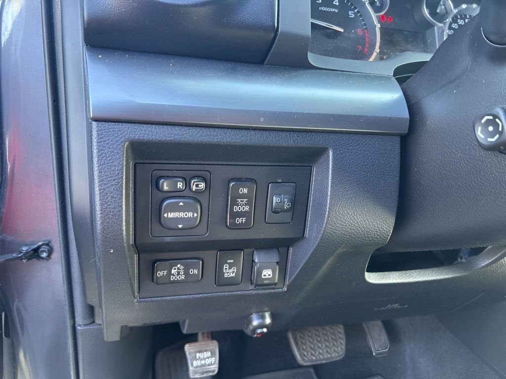 Used 2017 Toyota Tundra Platinum image 23