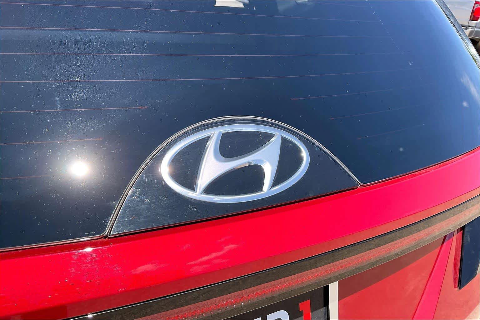Used 2024 Hyundai Tucson Limited FWD image 10