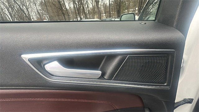 Used 2020 Ford Edge Titanium w/ Equipment Group 301A image 32