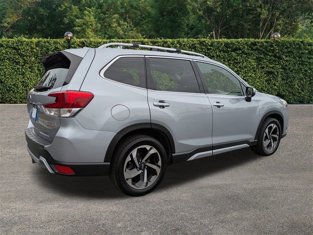 Used 2022 Subaru Forester Touring w/ Popular Package #3 image 4