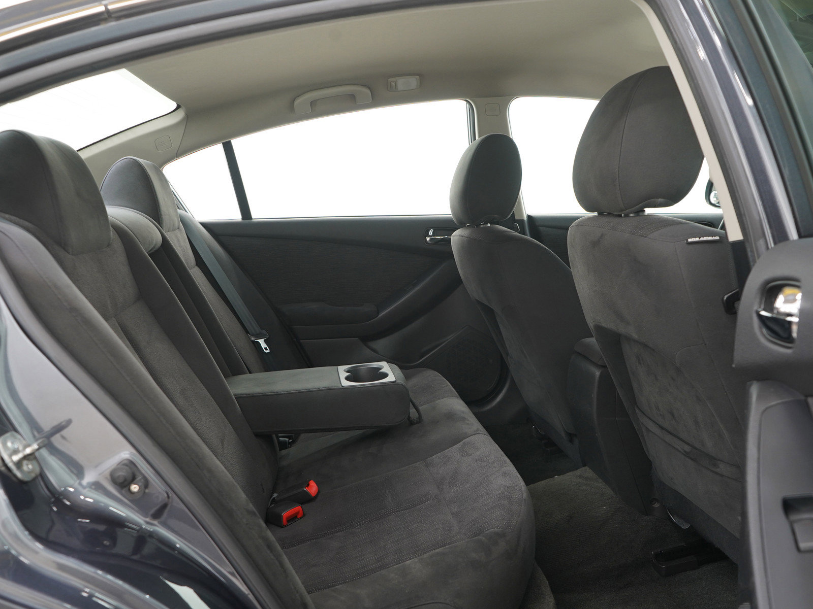 Used 2011 Nissan Altima 2.5 S image 11