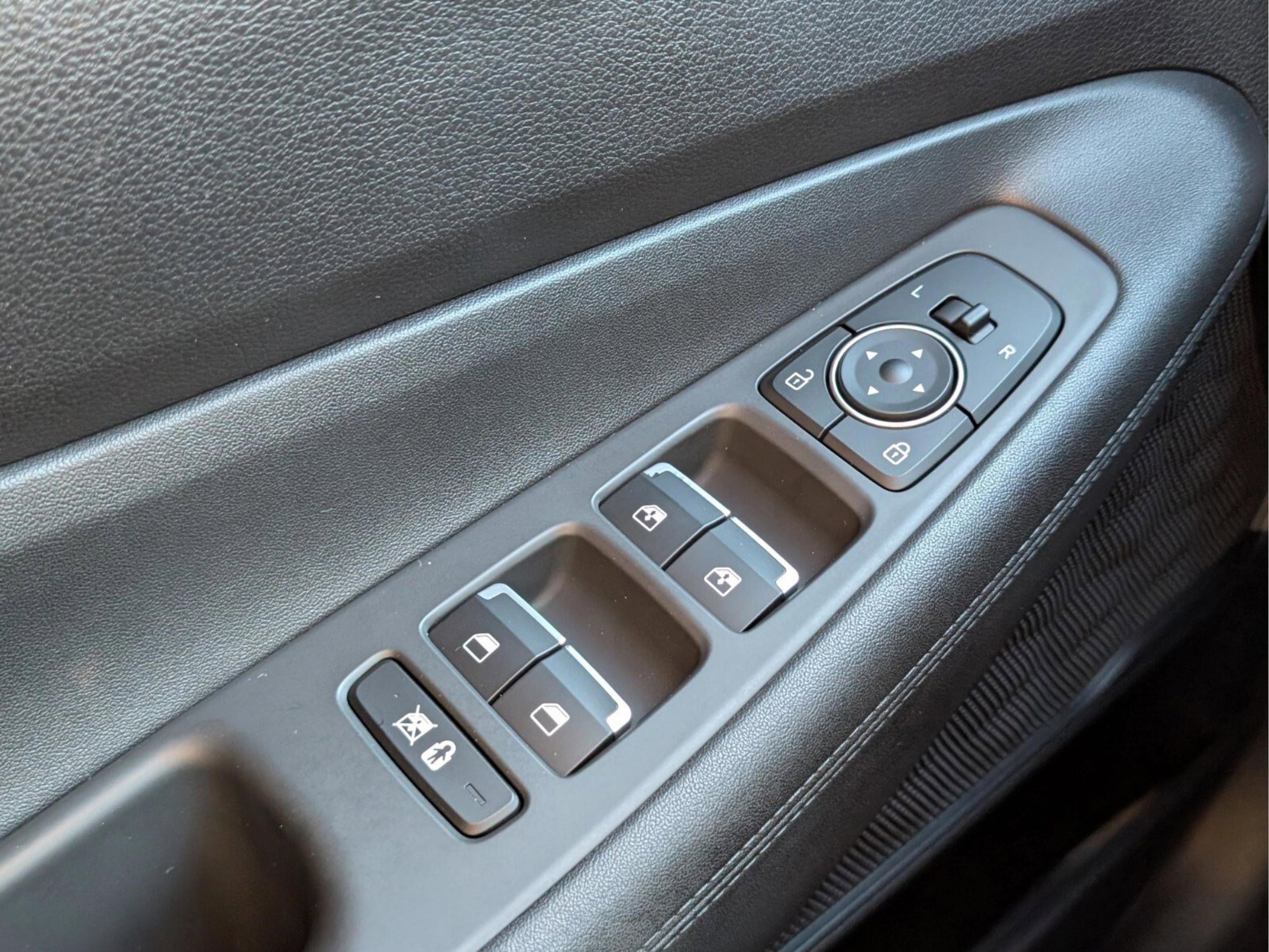 Used 2020 Hyundai Santa Fe SEL image 21