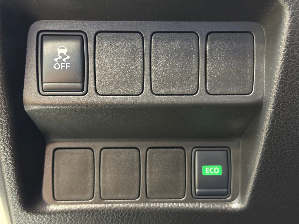 Used 2016 Nissan Rogue S w/ Appearance Package image 28