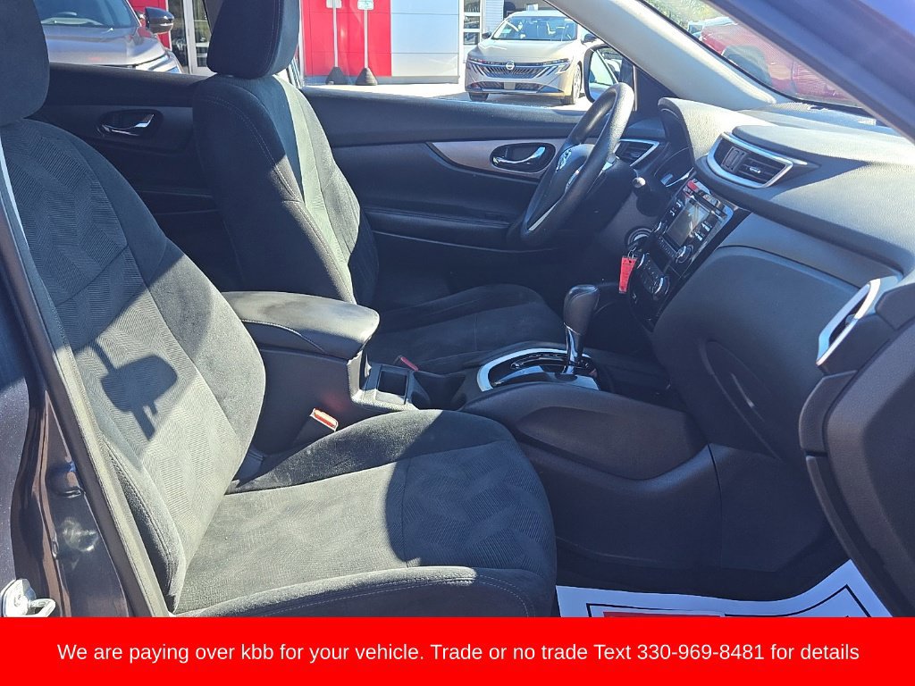 Used 2016 Nissan Rogue S w/ Appearance Package FWD image 20