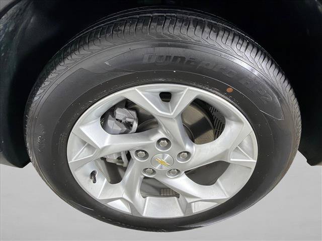 Used 2024 Chevrolet Trax LS w/ LS Convenience Package FWD image 11