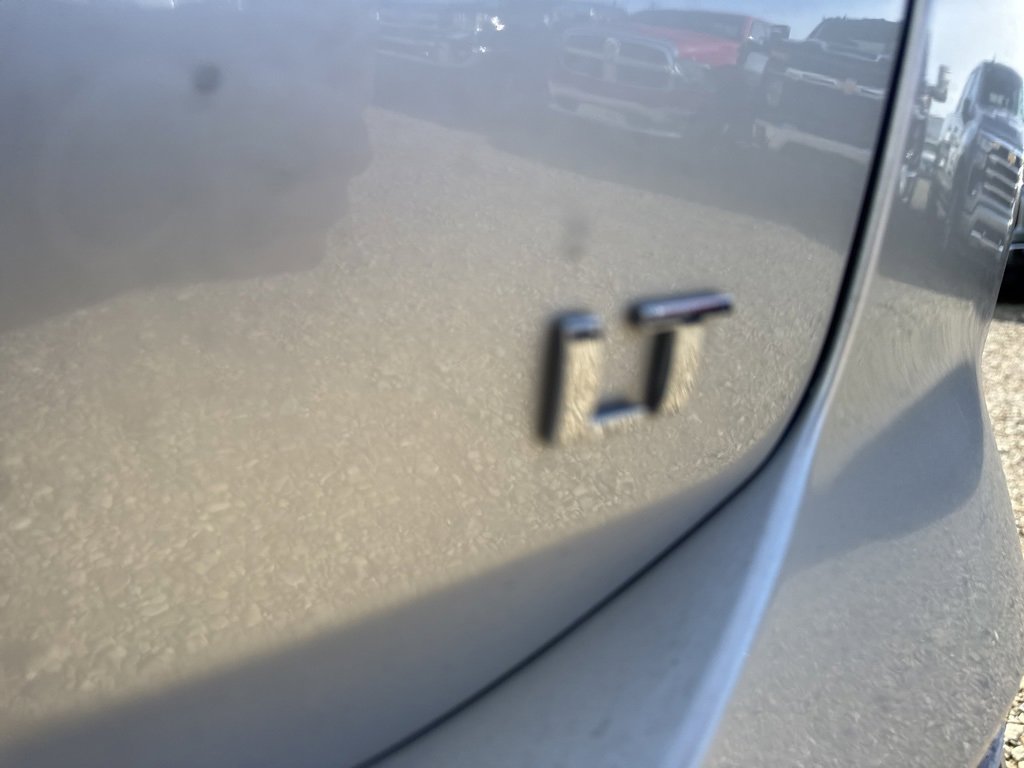 Used 2021 Chevrolet Equinox LT image 44