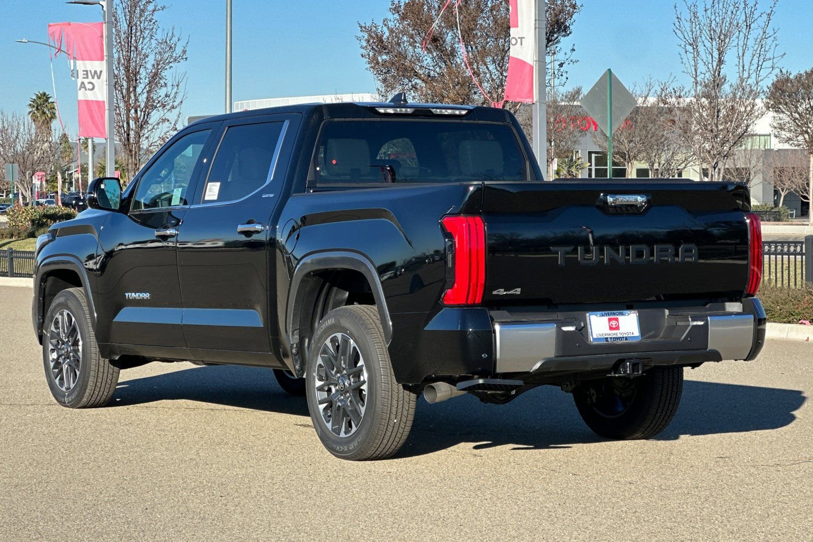 New 2026 Toyota Tundra Limited AWD/4WD image 6