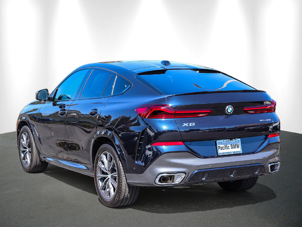 Used 2026 BMW X6 xDrive40i AWD/4WD image 4