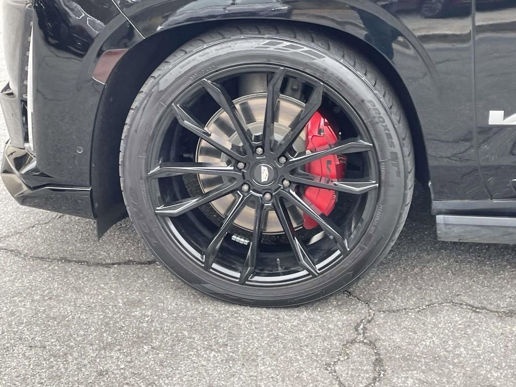 Certified 2023 Cadillac Escalade V image 9