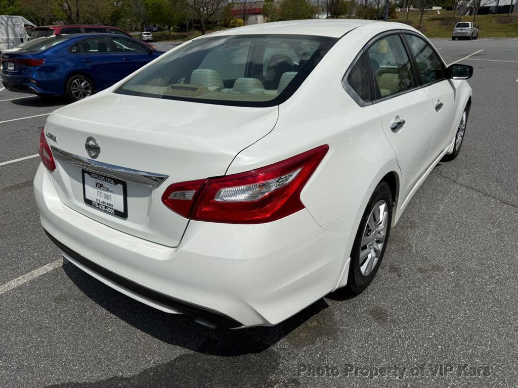 Used 2017 Nissan Altima 2.5 S FWD image 5