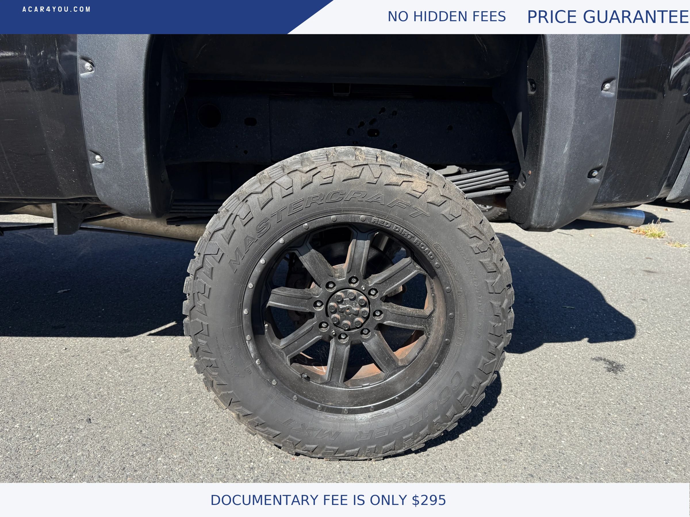 Used 2010 Chevrolet Silverado 2500 LT w/ Interior Plus Package AWD/4WD image 19