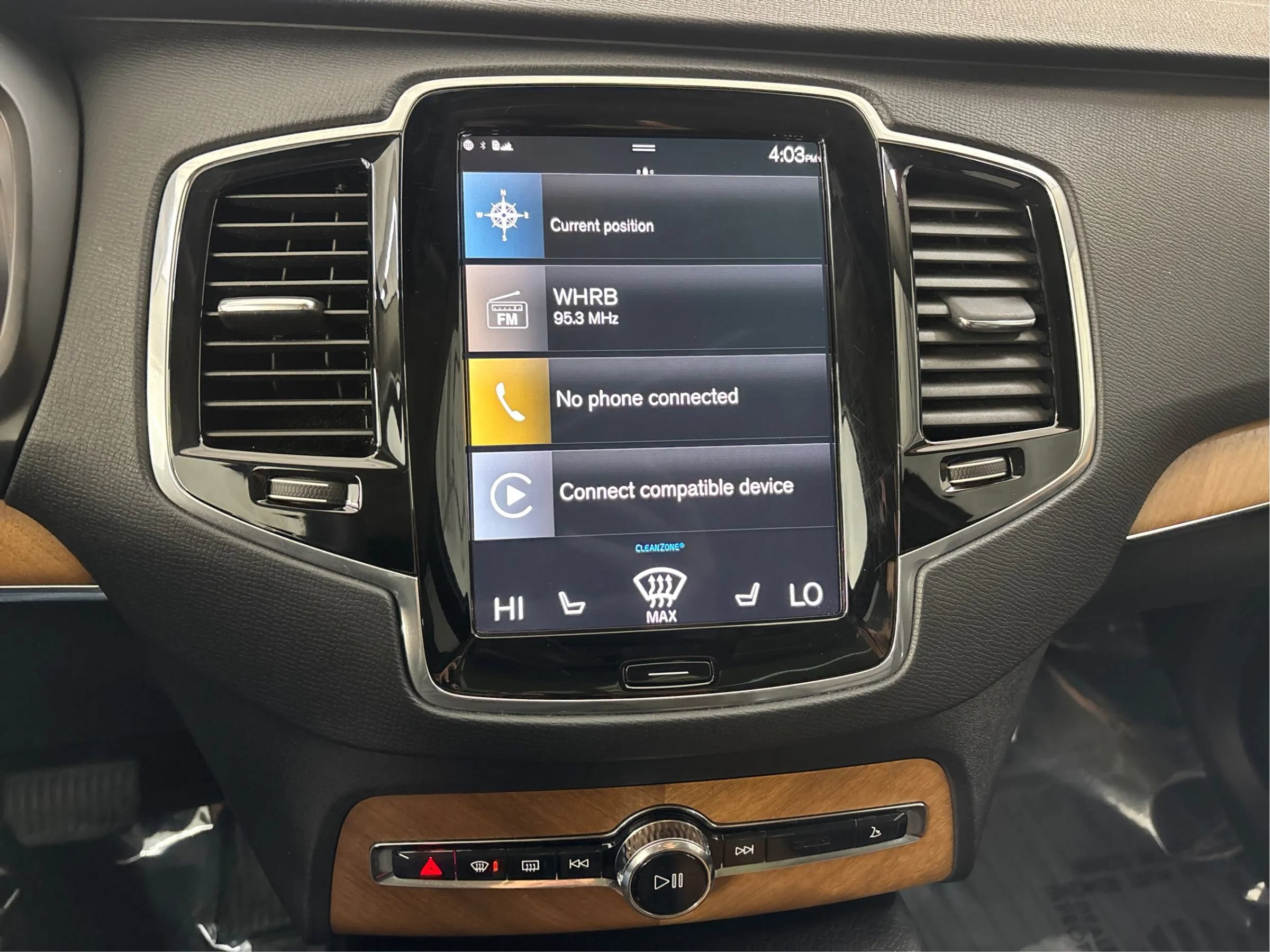 Used 2022 Volvo XC90 T6 Momentum w/ Advanced Package AWD/4WD image 19