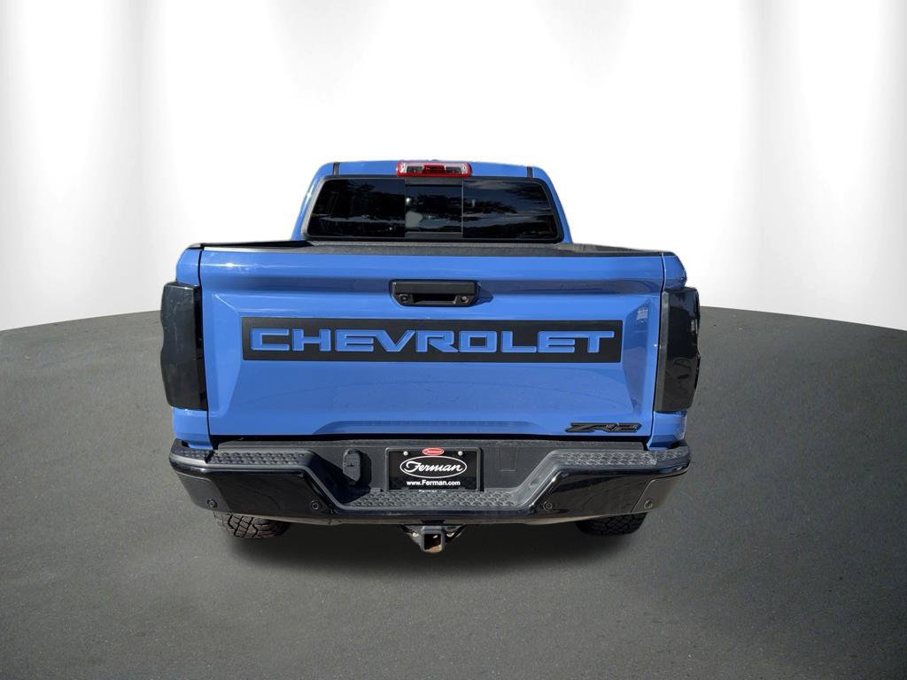 Used 2025 Chevrolet Colorado ZR2 w/ Technology Package AWD/4WD image 16