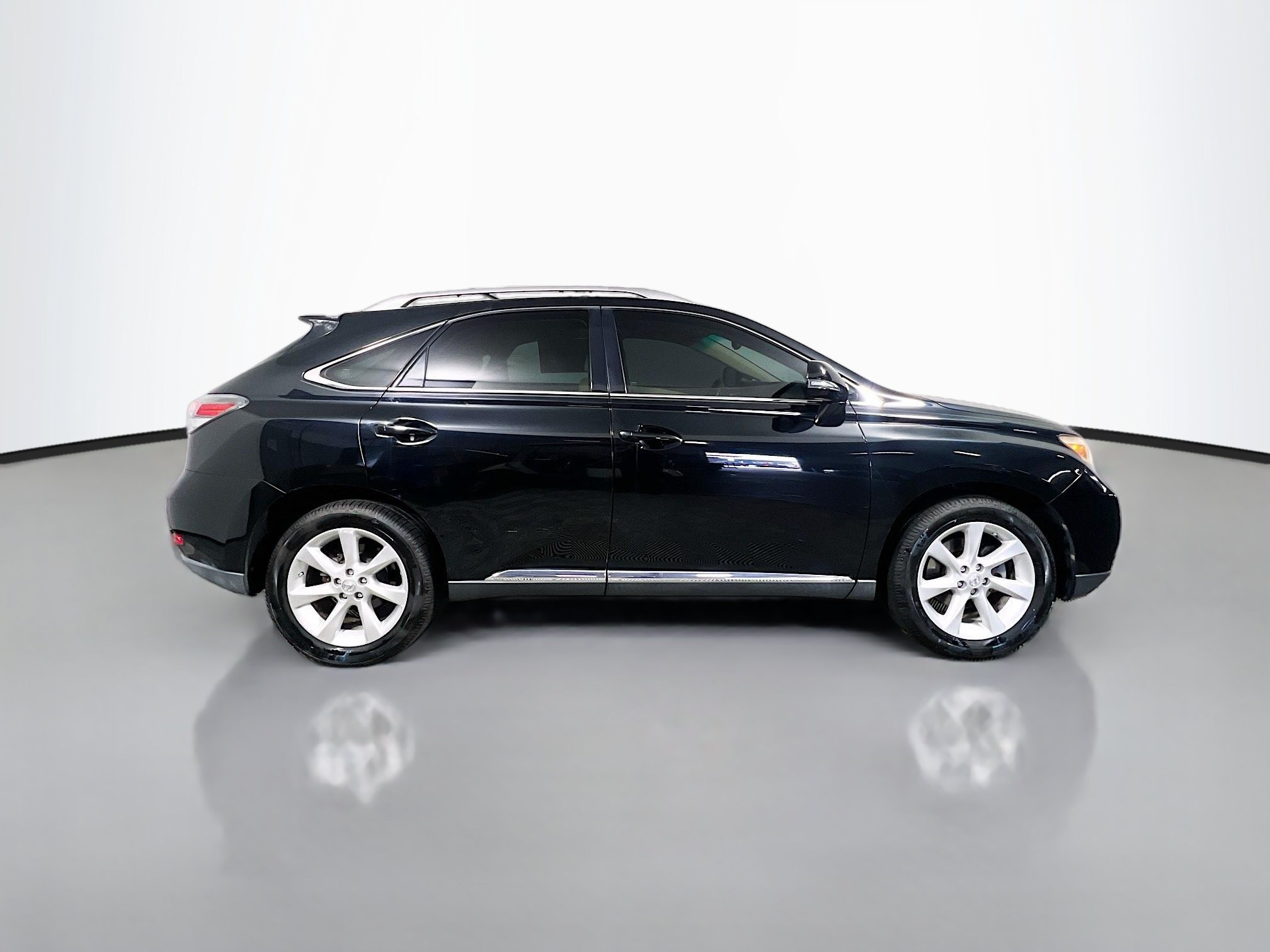 Used 2012 Lexus RX 350 FWD w/ Premium Pkg image 3