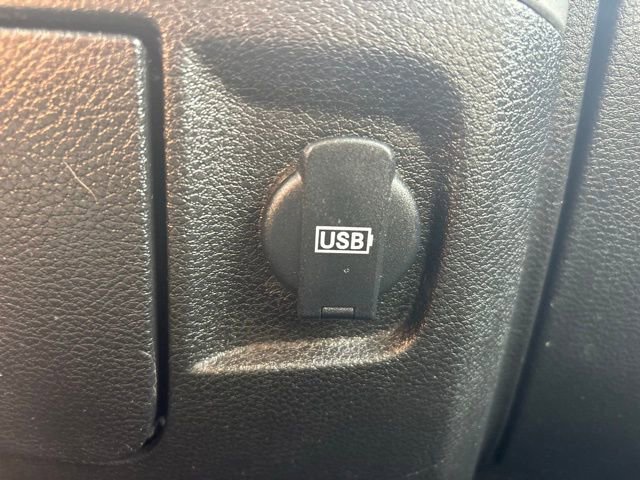 Used 2022 RAM 1500 Classic SLT image 30