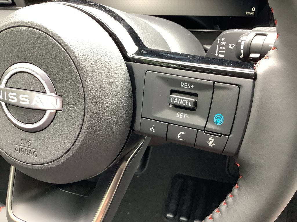 New 2026 Nissan Kicks SR w/ Cold Weather Package AWD/4WD image 20