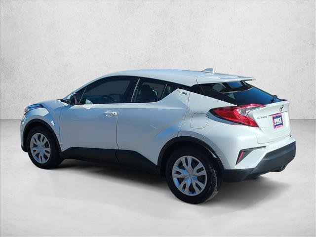 Used 2021 Toyota C-HR LE FWD image 8