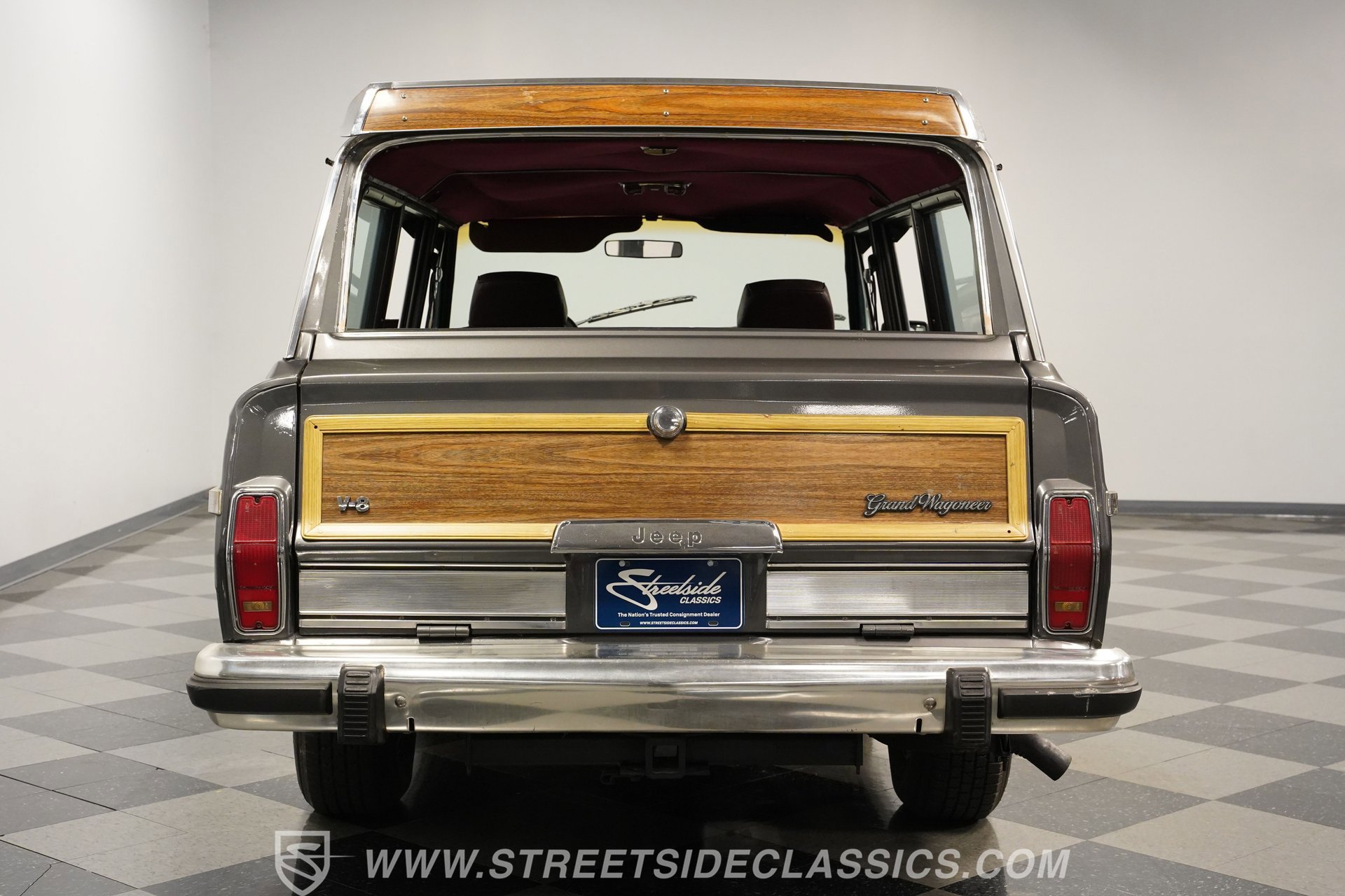 Used 1988 Jeep Grand Wagoneer image 10
