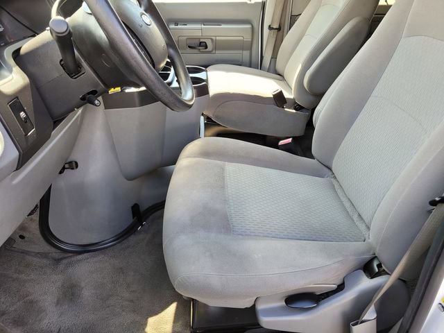 Used 2013 Ford E-350 and Econoline 350 XLT image 18