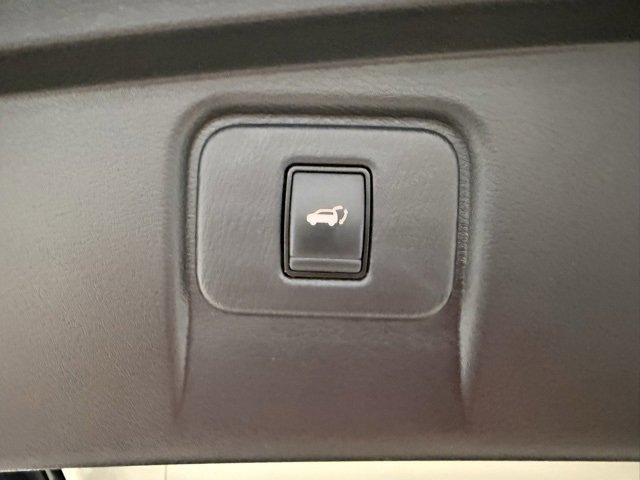 Used 2018 Nissan Murano SL image 36