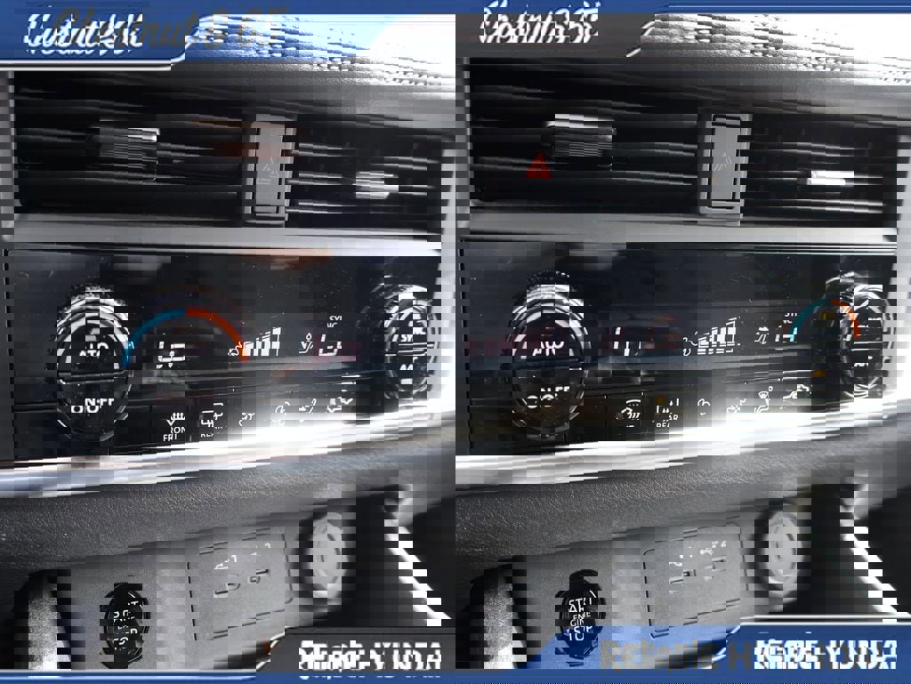 Used 2024 Nissan Rogue SV AWD/4WD image 37