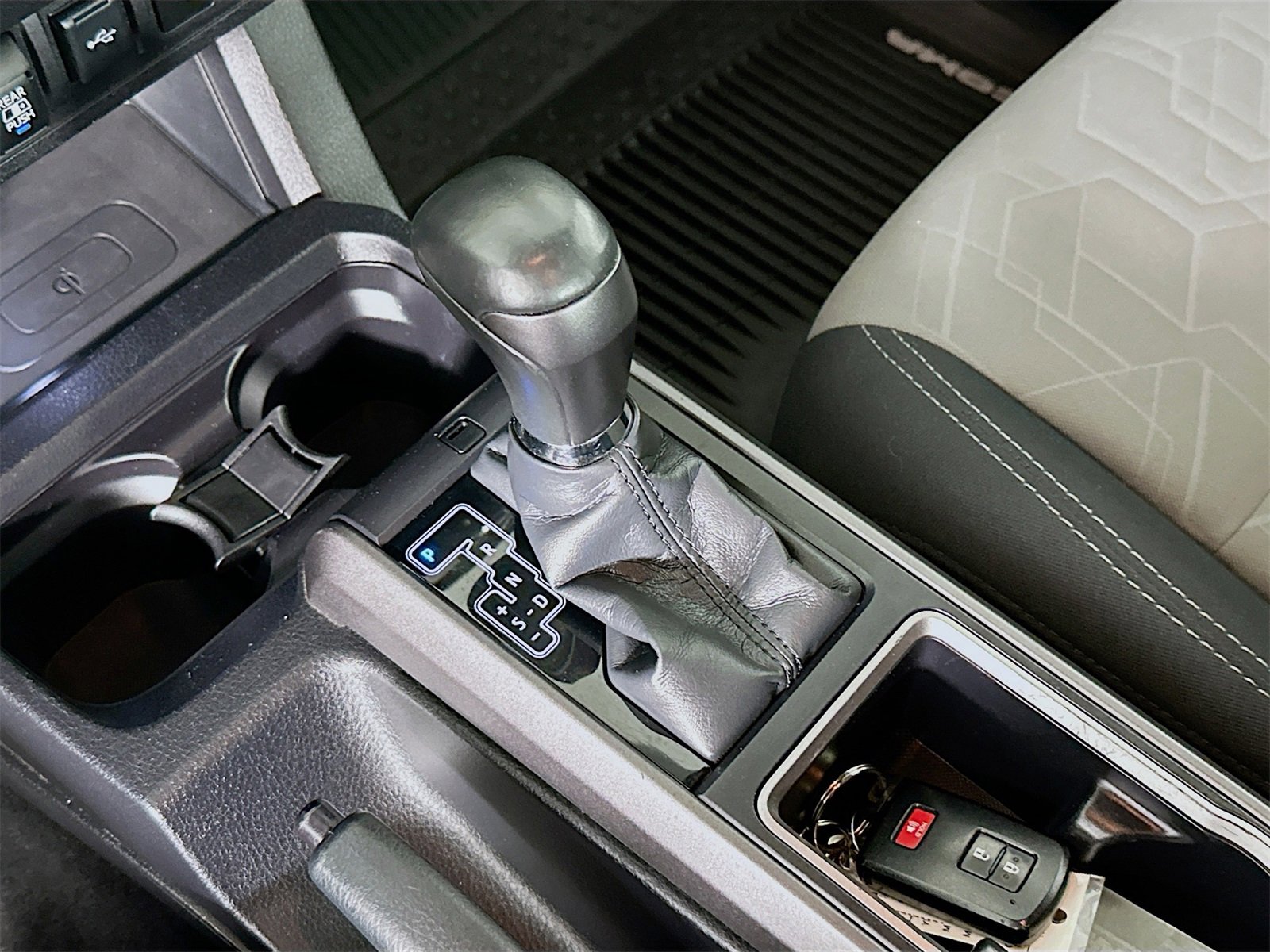 Certified 2020 Toyota Tacoma TRD Off-Road image 17