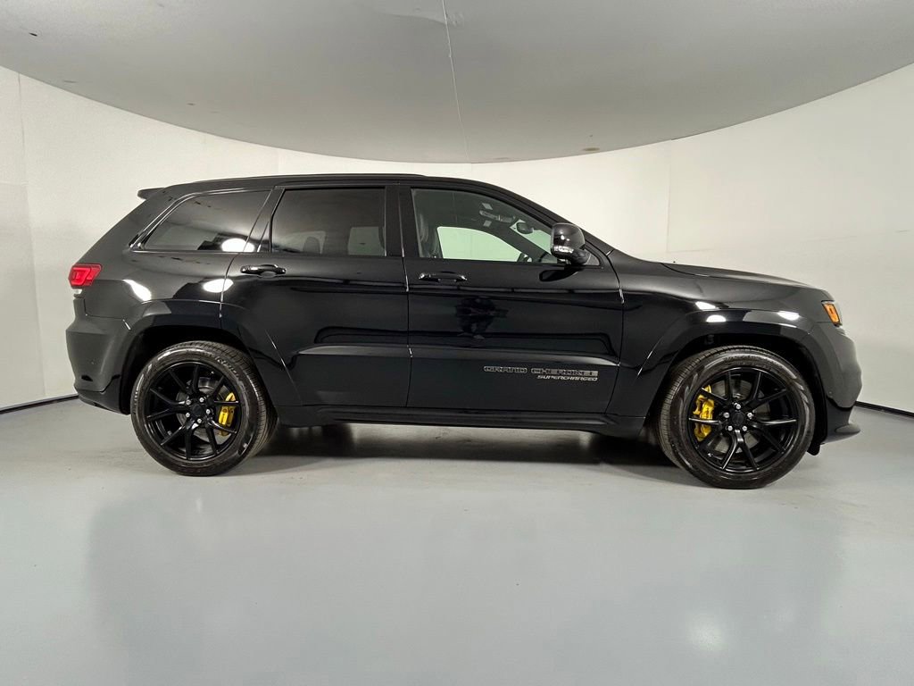 Used 2018 Jeep Grand Cherokee Trackhawk AWD/4WD image 8
