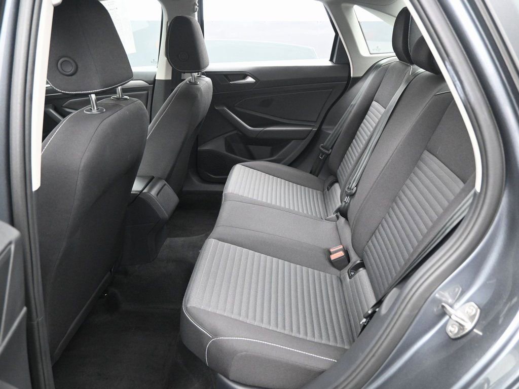 Used 2024 Volkswagen Jetta S image 28