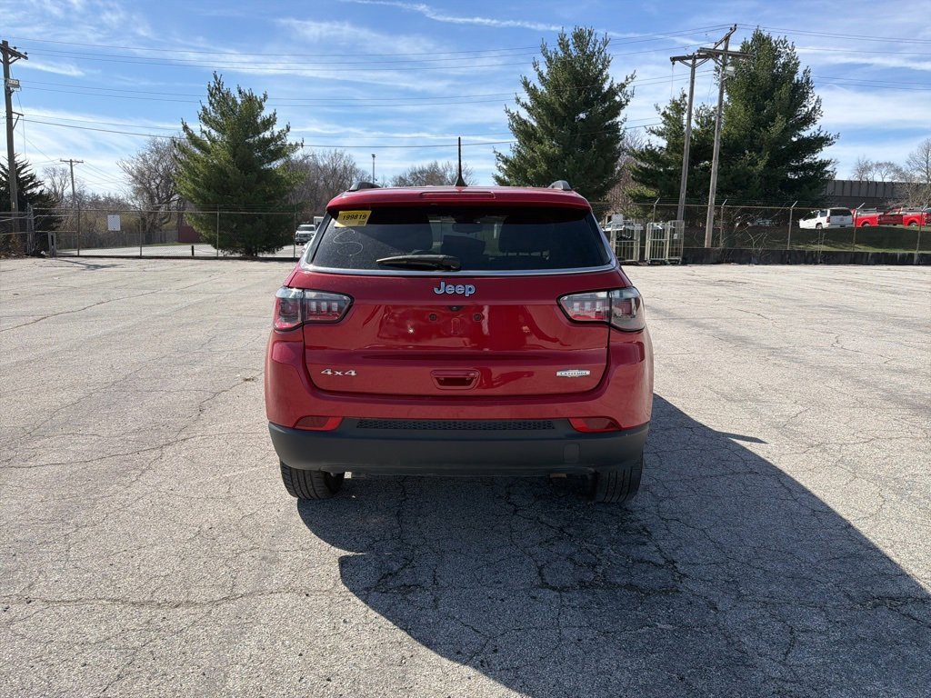 Used 2023 Jeep Compass Latitude image 8