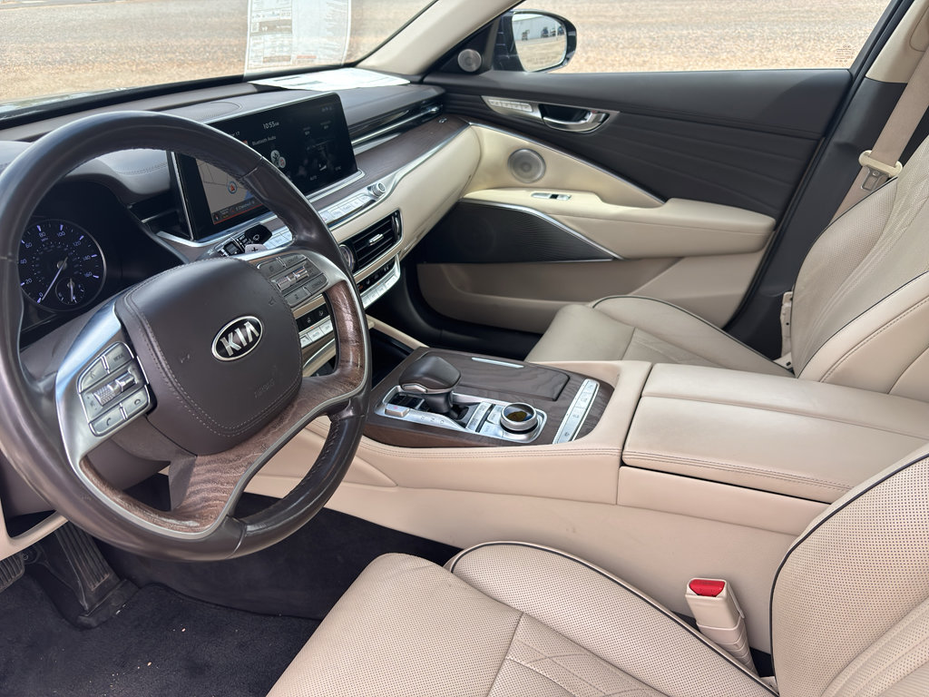 Used 2019 Kia K900 Luxury image 15