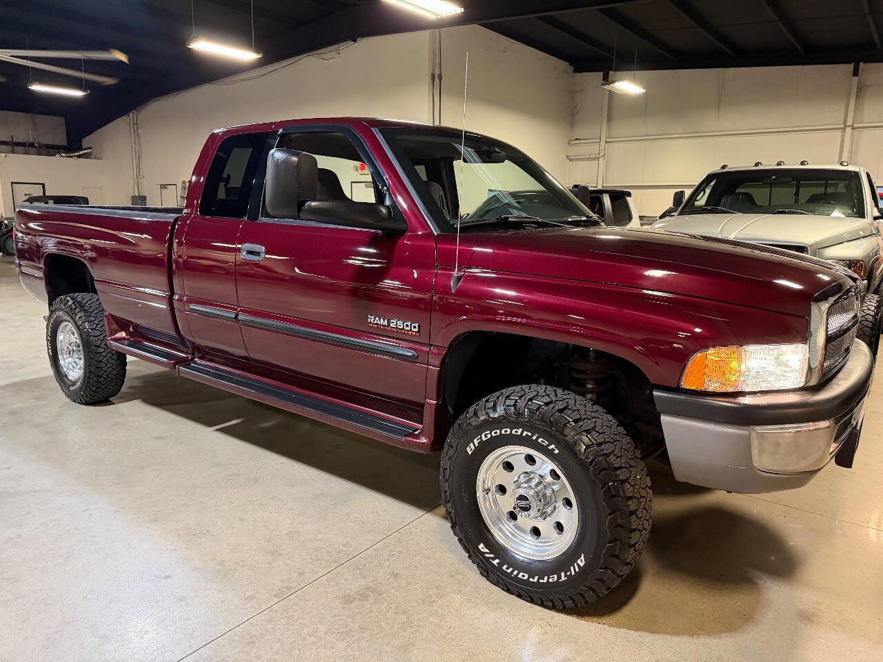 Used 2002 Dodge Ram 2500 Truck 4x4 Quad Cab image 1