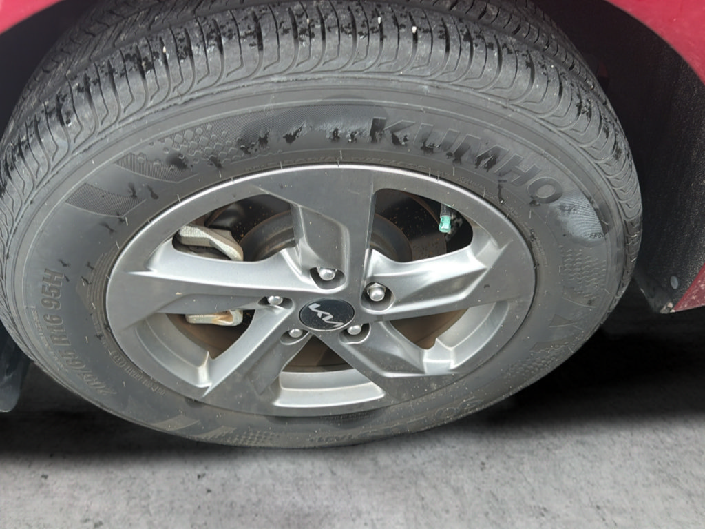 Used 2024 Kia K5 LXS FWD image 23