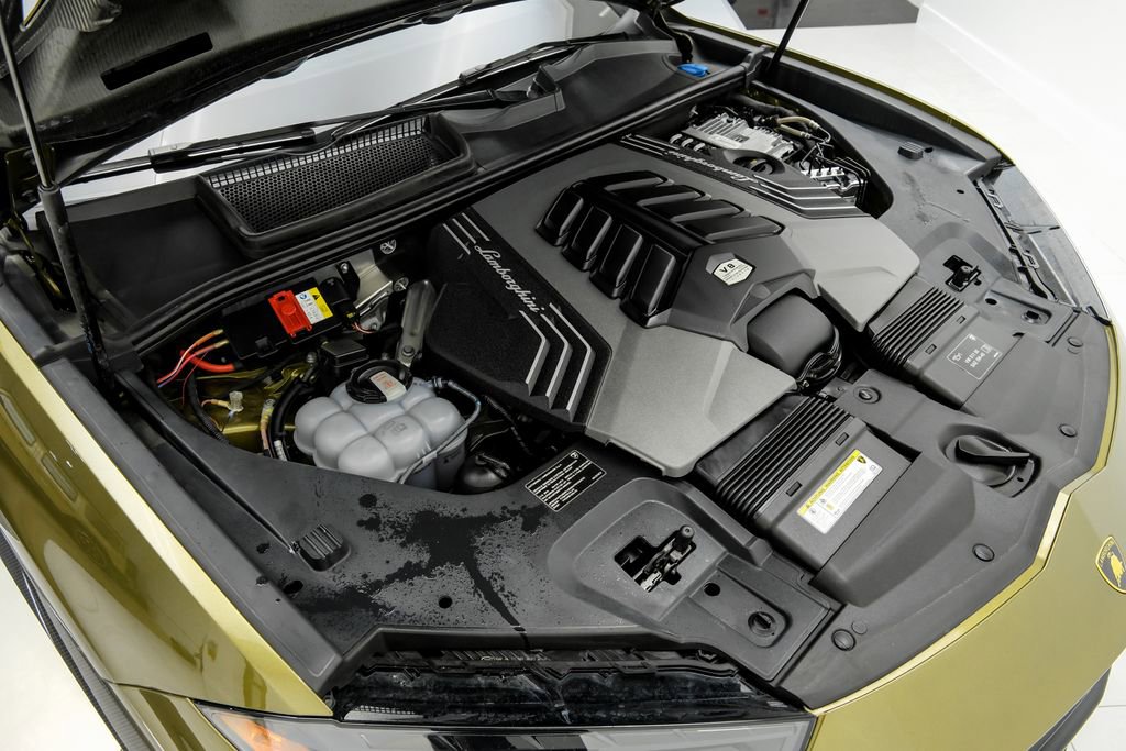Used 2023 Lamborghini Urus Performante AWD/4WD image 68