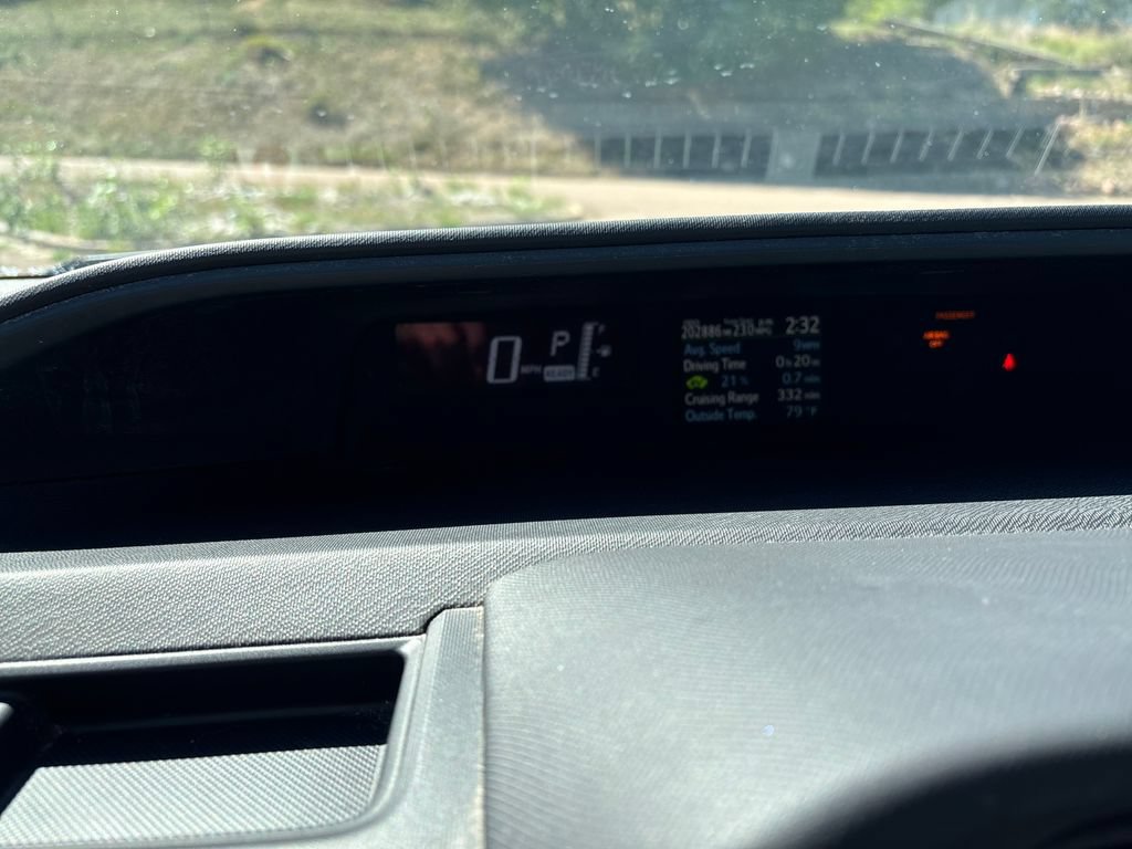 Used 2015 Toyota Prius C Two FWD image 15