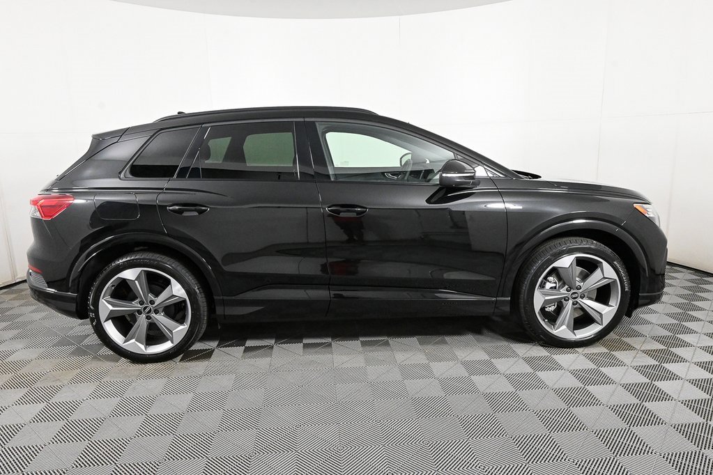 New 2025 Audi Q4 e-tron Prestige video 2