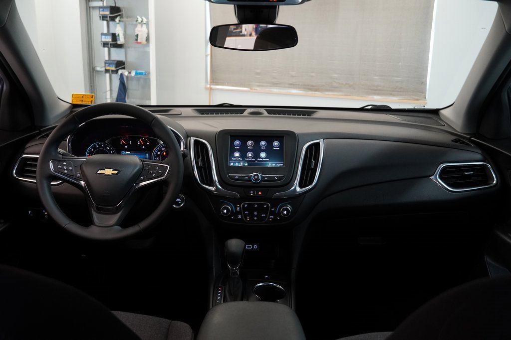 Certified 2024 Chevrolet Equinox LT w/ LPO, Floor Liner Package image 9